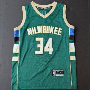 Milwaukee Bucks Giannis Antetokounmpo Jersey | Youth M